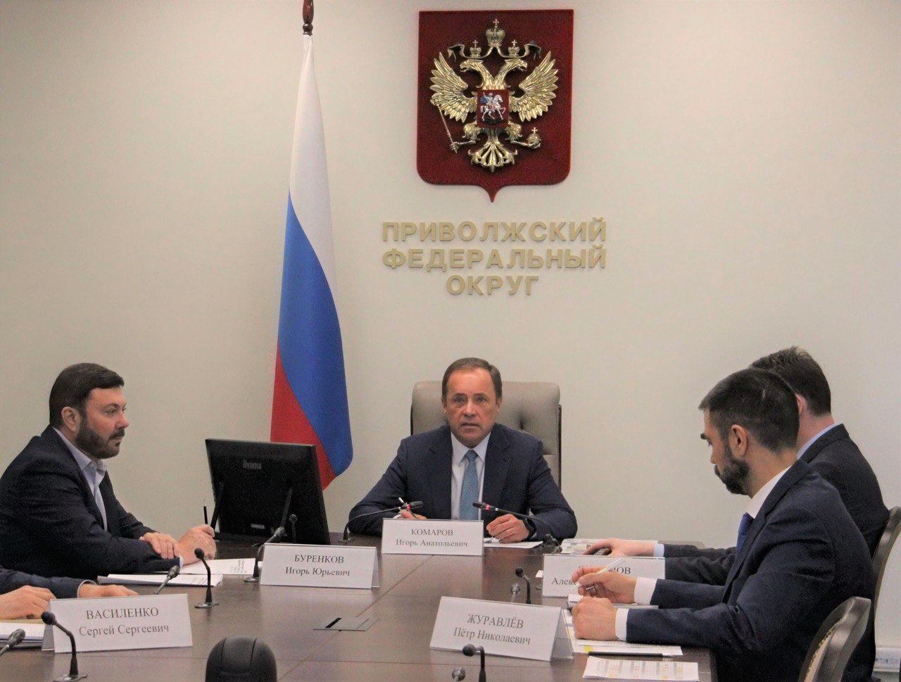 Игорь Комаров и Алексей Русских обсудили общественно-политическое развитие Ульяновской области.