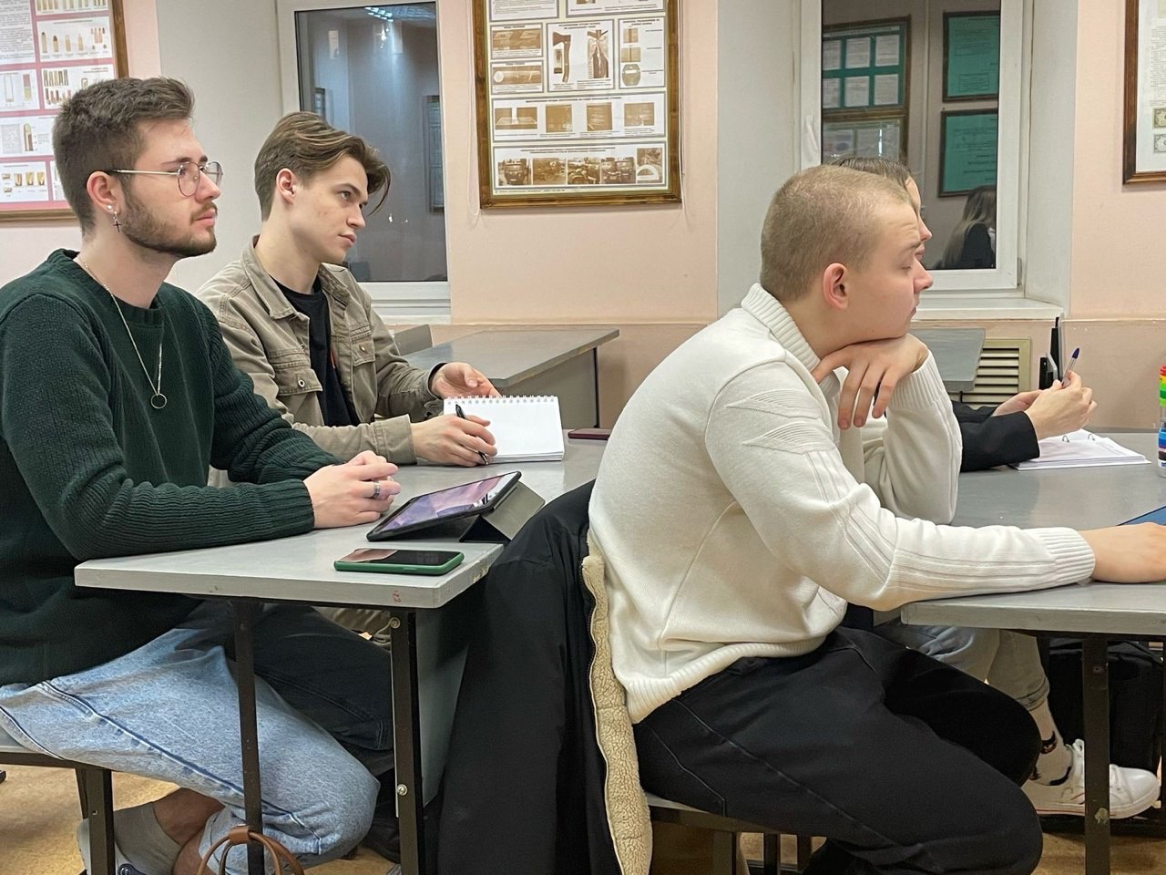 Студенты из Кировской области готовятся к окружному этапу Интеллектуальной олимпиады ПФО.