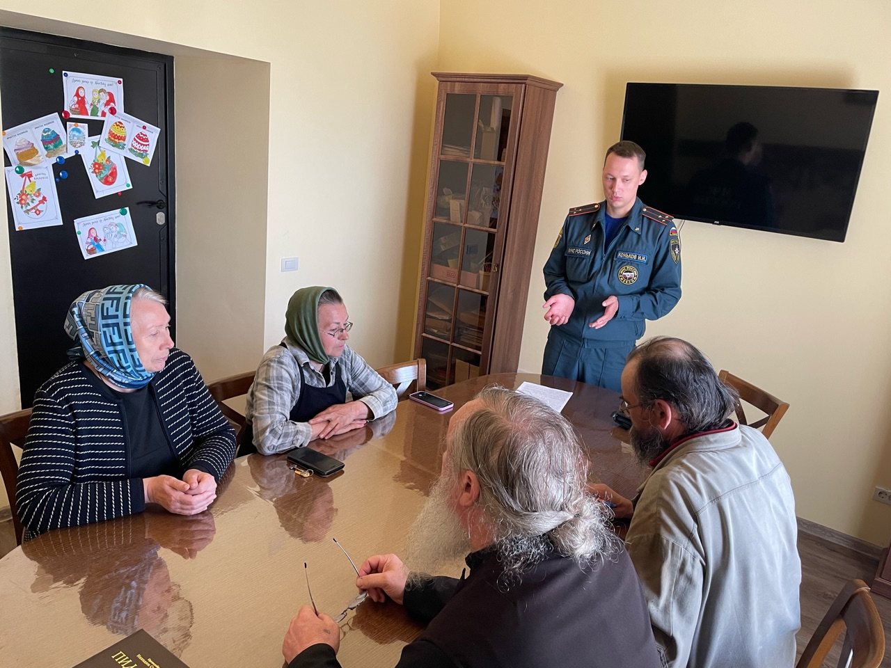 Сотрудники МЧС Юрьянского района провели профилактические мероприятия на объектах задействованных в проведении Великорецкого крестного хода.