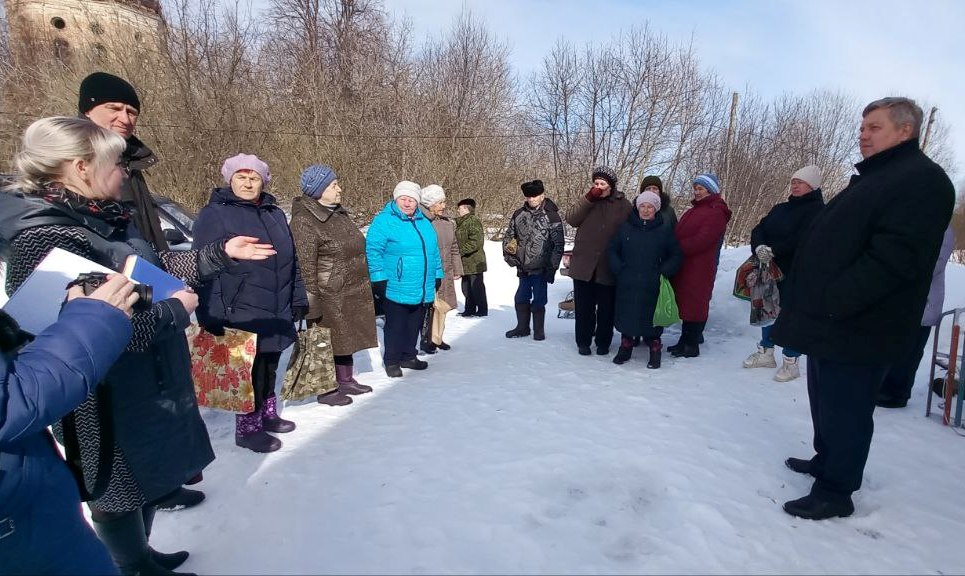 Встречи главы района с населением продолжаются.