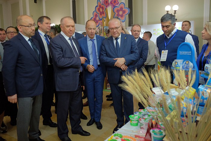 Александр Соколов в российской Торгово-промышленной палате представил Кировскую область на федеральном уровне. Александр Соколов в российской Торгово-промышленной палате представил Кировскую область на федеральном уровне.