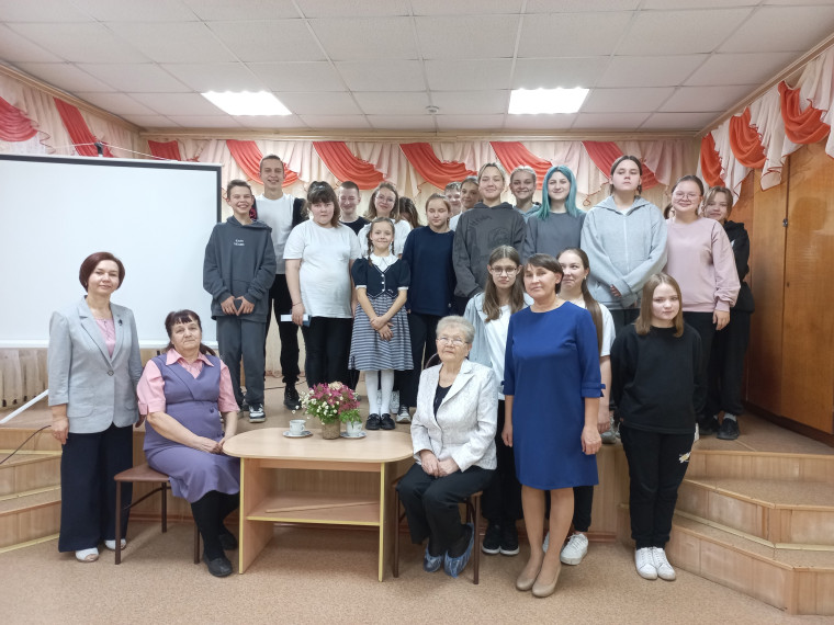 Учителям особое почтенье!. Учителям особое почтенье!.