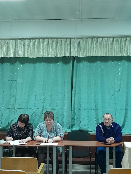 5 марта первый заместитель главы администрации района О.В.Скутина встретилась с жителями д.Кокино и д.Ивановщина Ивановского сельского поселения. 5 марта первый заместитель главы администрации района О.В.Скутина встретилась с жителями д.Кокино и д.Ивановщина Ивановского сельского поселения.