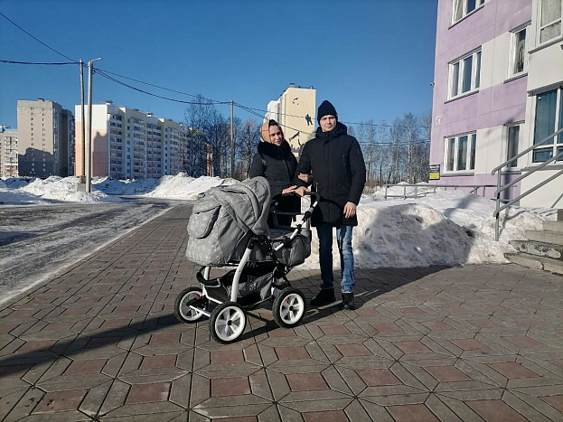 В феврале 210 мам первенцев получили первые «зарплаты». В феврале 210 мам первенцев получили первые «зарплаты».