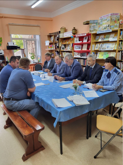 В Кирово-Чепецком районе Кировской области состоялся выездной прием граждан. В Кирово-Чепецком районе Кировской области состоялся выездной прием граждан.