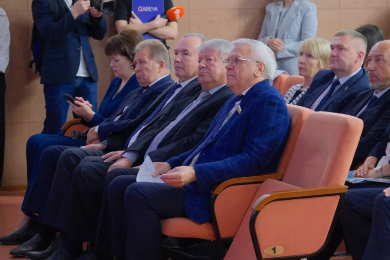 30 лет парламентаризма в Приволжском федеральном округе. 30 лет парламентаризма в Приволжском федеральном округе.