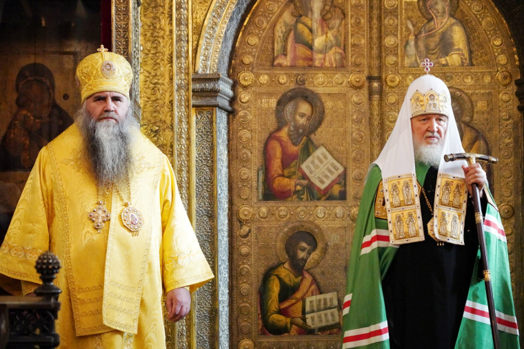 Патриарх Кирилл наградил Игоря Комарова Орденом Благоверного князя Даниила Московского II степени. Патриарх Кирилл наградил Игоря Комарова Орденом Благоверного князя Даниила Московского II степени.