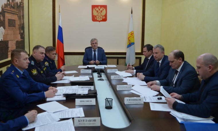 На совещании главного федерального инспектора подведены итоги реализации капитального ремонта многоквартирных домов за 2024 год. На совещании главного федерального инспектора подведены итоги реализации капитального ремонта многоквартирных домов за 2024 год.