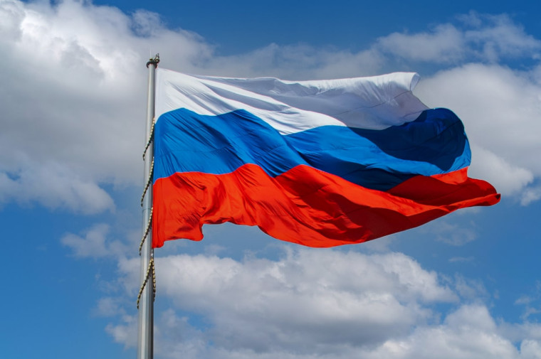 Поздравление с Днем России от губернатора Кировской области Александра Валентиновича Соколова. Поздравление с Днем России от губернатора Кировской области Александра Валентиновича Соколова.